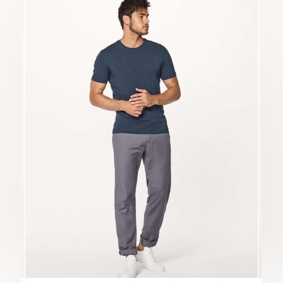 Mens Lululemon 5 Year Basic Tee navy size small - Picture 1 of 8